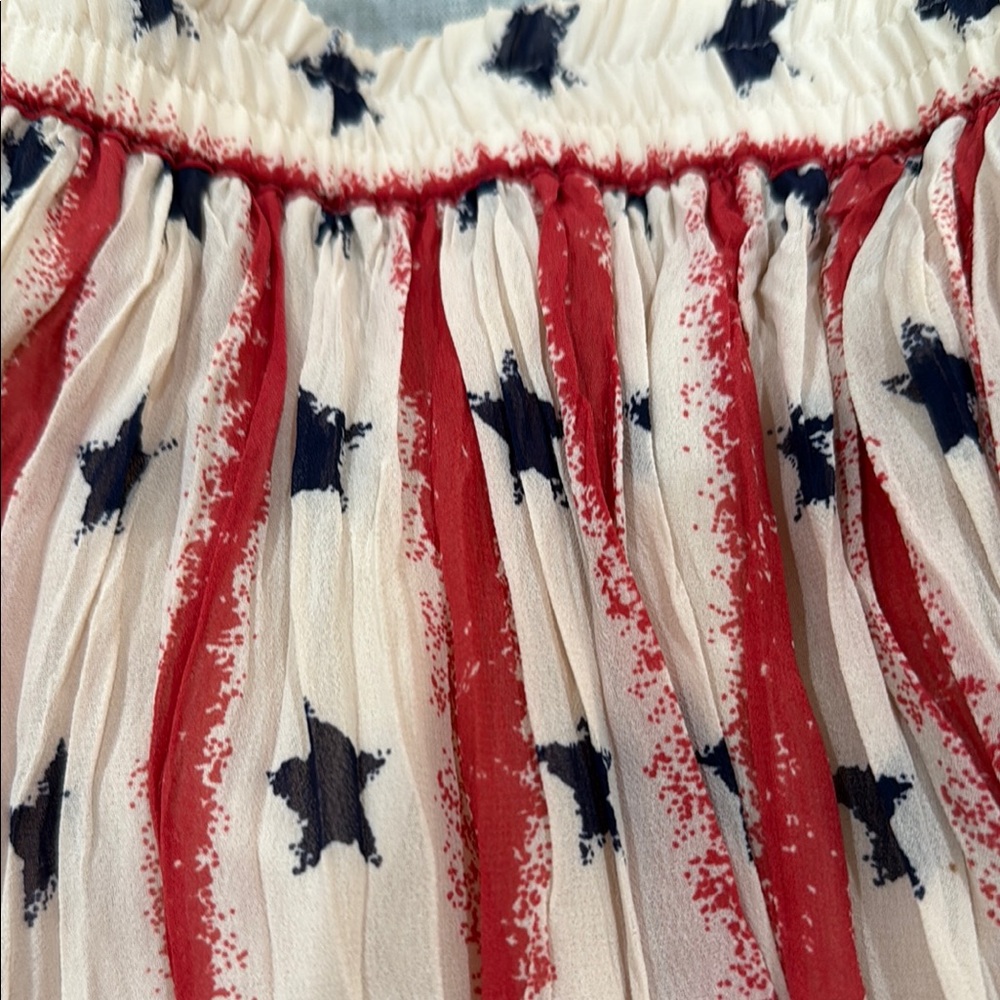Patriotic fun skirt. . Red white and blue to celebrate. Cambridge Dry goods - Picture 2 of 7